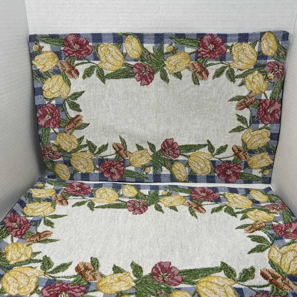 Tulip Flowers Blue White Checked Border Woven Tapestry 19